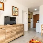 1 Bedroom Gorgeous In Calpe Apartament *